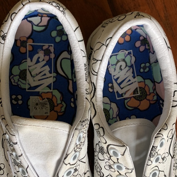 VANS black/white floral shoes - Picture 2 of 7